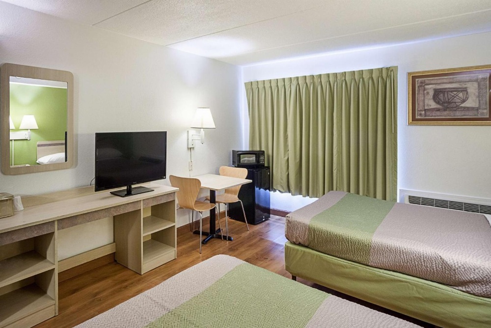 Motel 6 Binghamton
